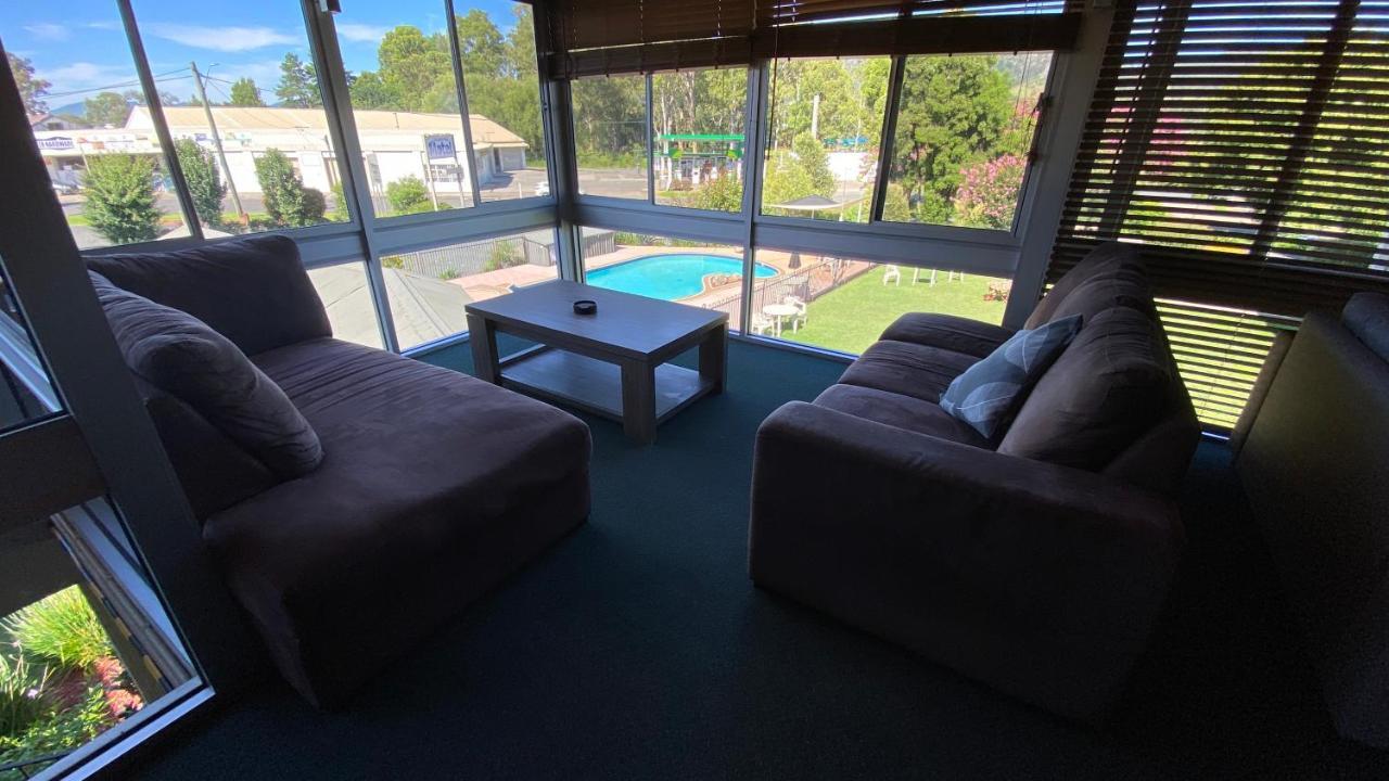 Bucketts Way Motel Gloucester Extérieur photo