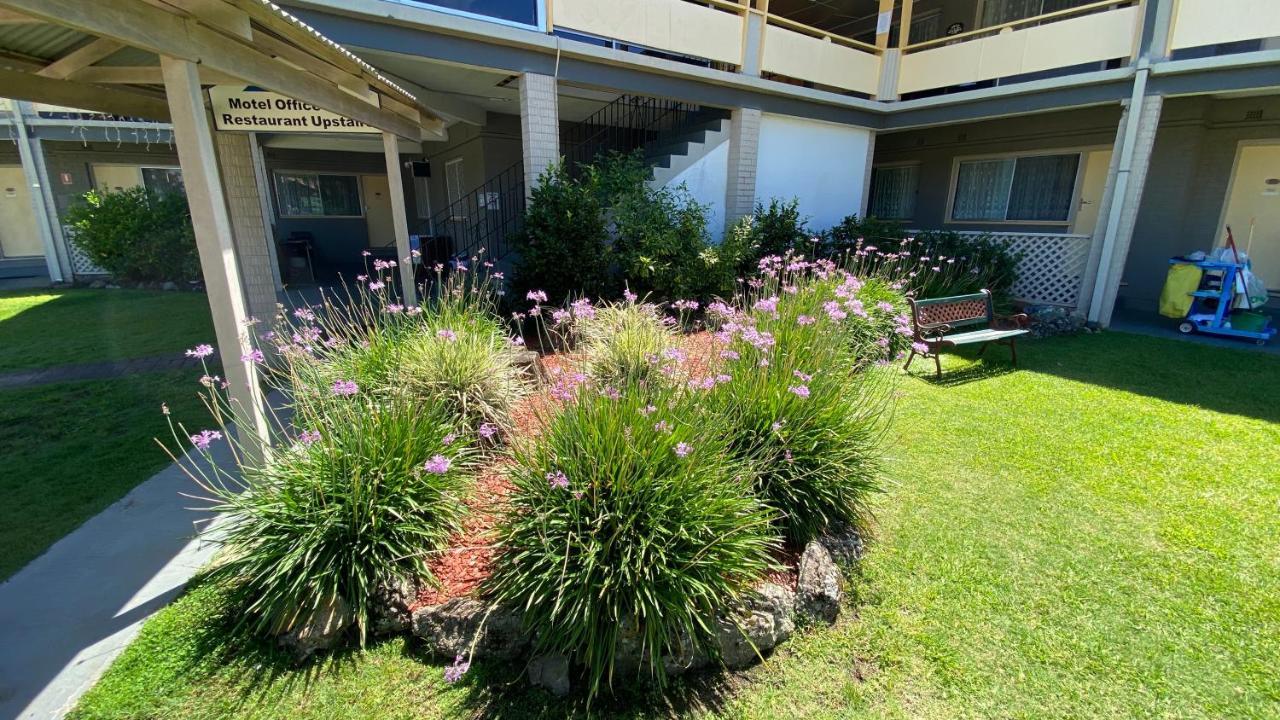 Bucketts Way Motel Gloucester Extérieur photo
